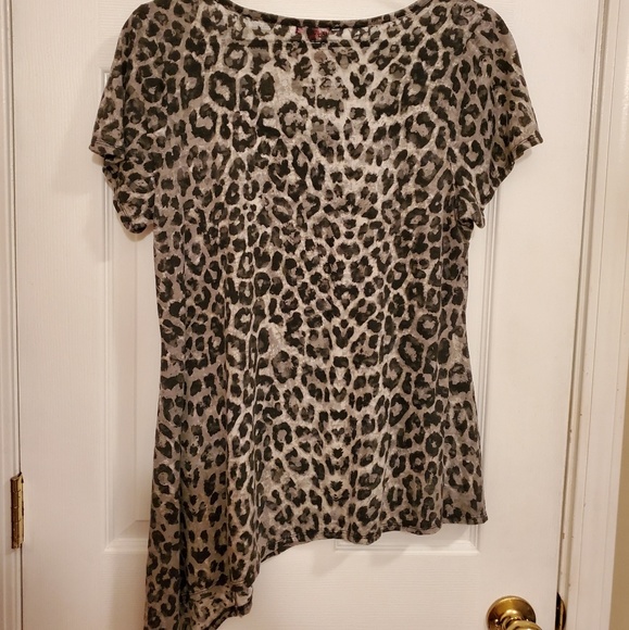 Top - Picture 3 of 4